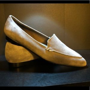 Avellini Pointy Toe Suede Loafer-Grey